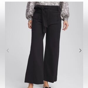 NWT Chicos Belted Twill Utility Cropped Pants in Black. Women’s size 2